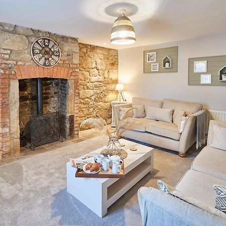 Host & Stay - Sion Hall Cottage Alnwick Buitenkant foto